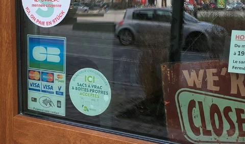 Vitrine commerçant